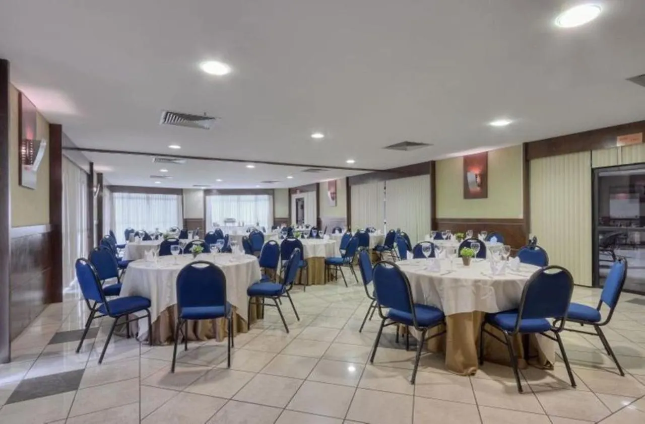 Flat Iate Aparthotel Φορταλέζα